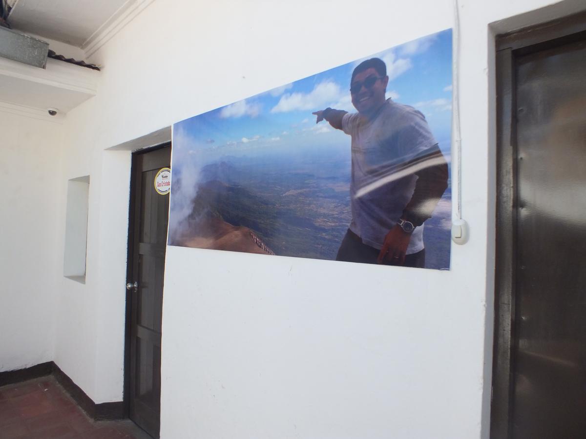 Volcano Hostel León Esterno foto