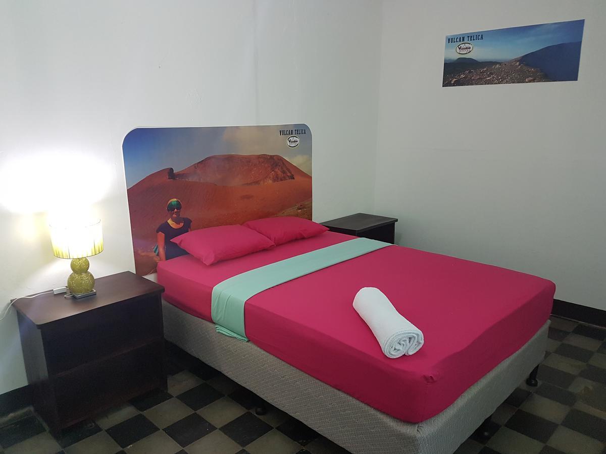 Volcano Hostel León Esterno foto