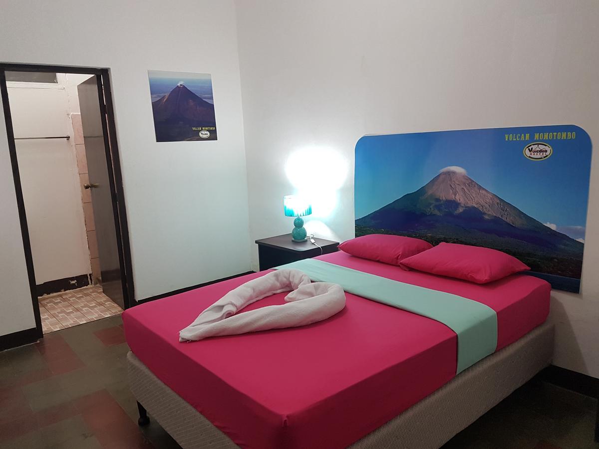 Volcano Hostel León Esterno foto
