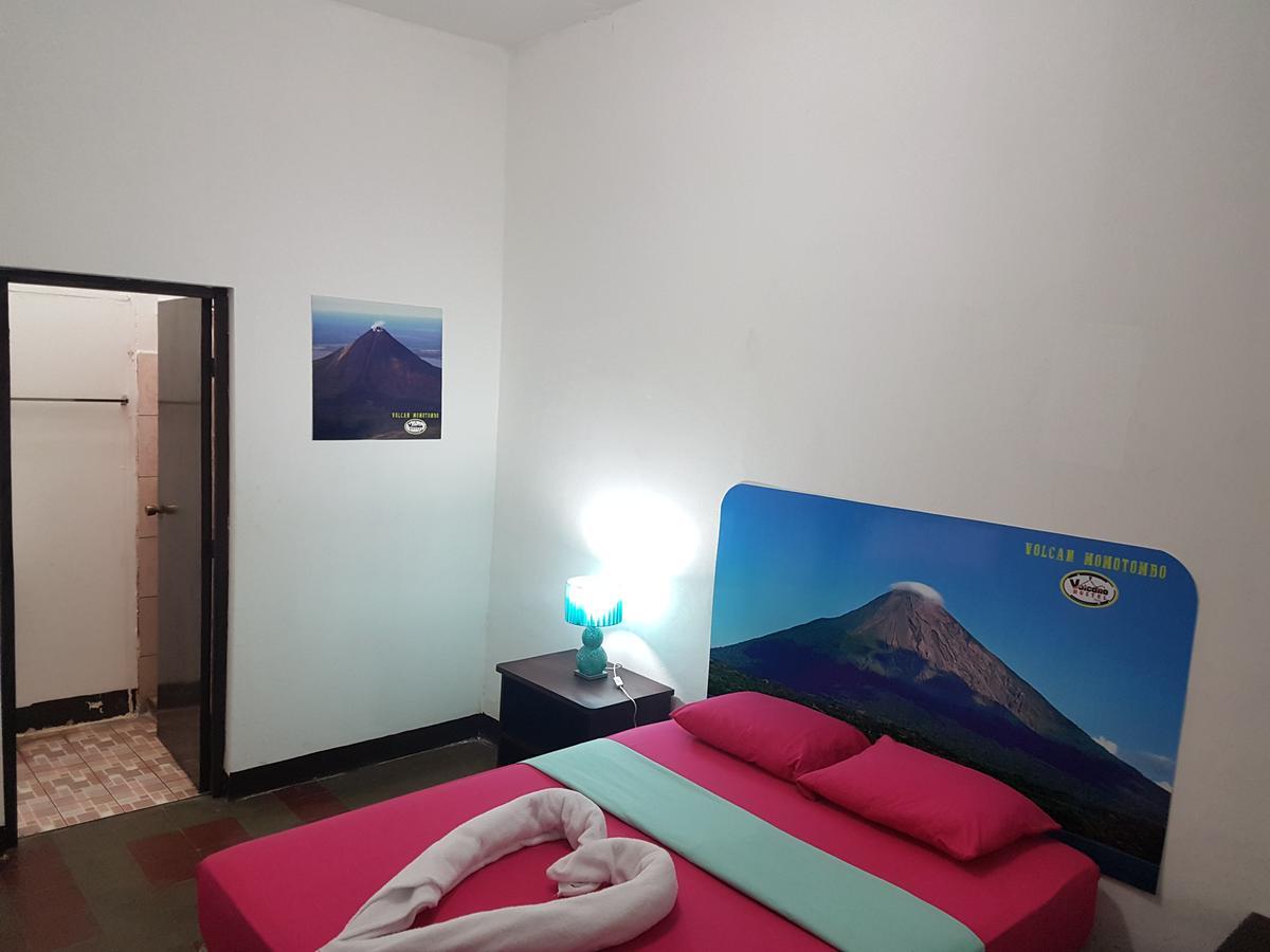 Volcano Hostel León Esterno foto