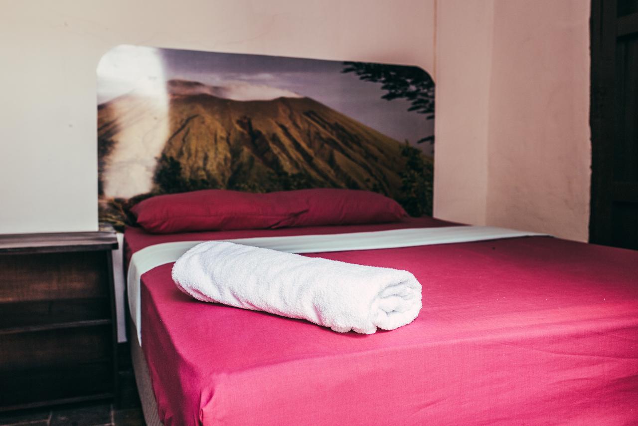 Volcano Hostel León Esterno foto